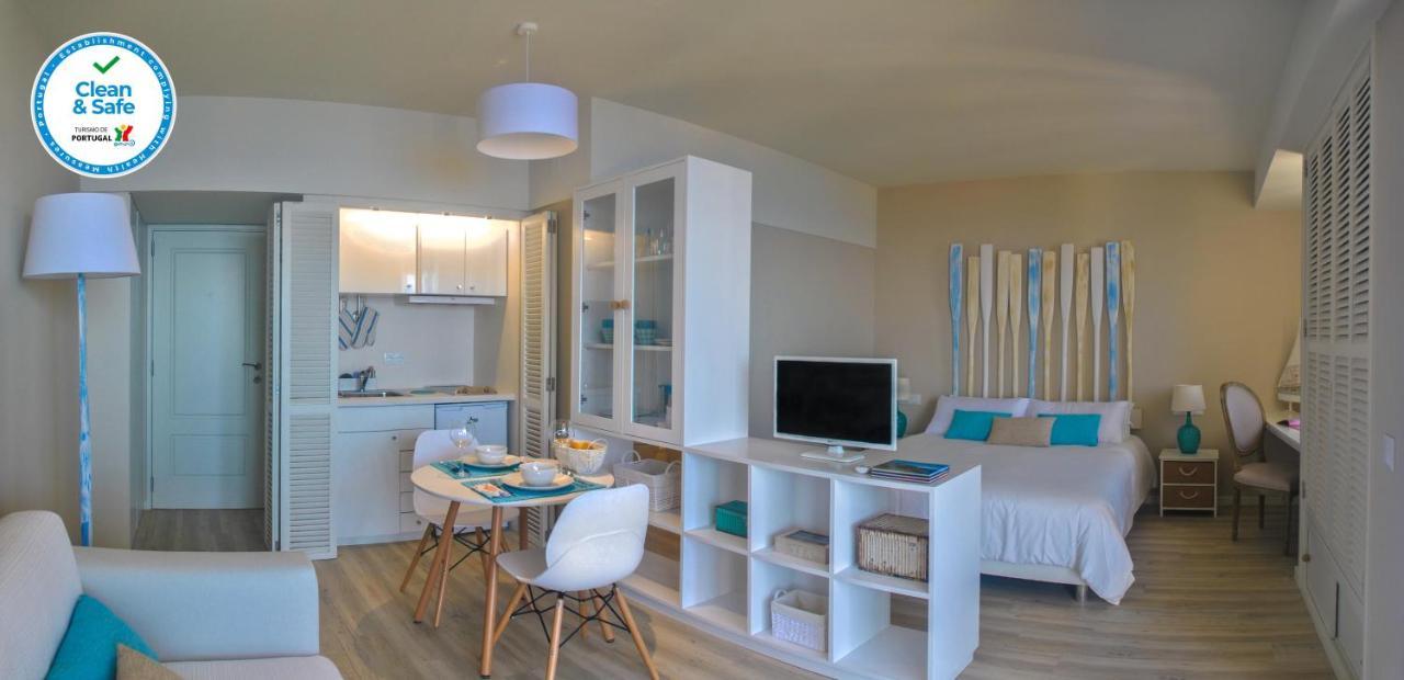 Studio Apartment Sea View,345520156:JPEG