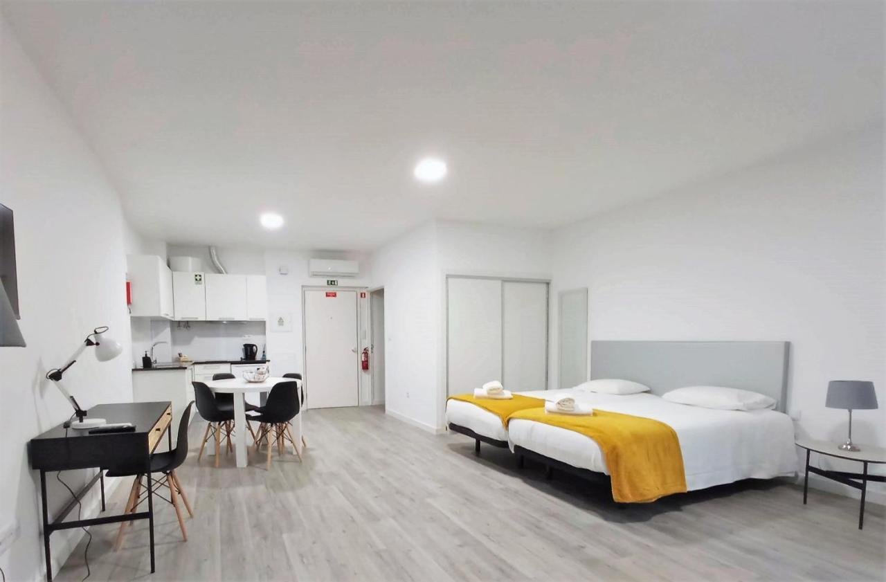 Studio with Sofa Bed