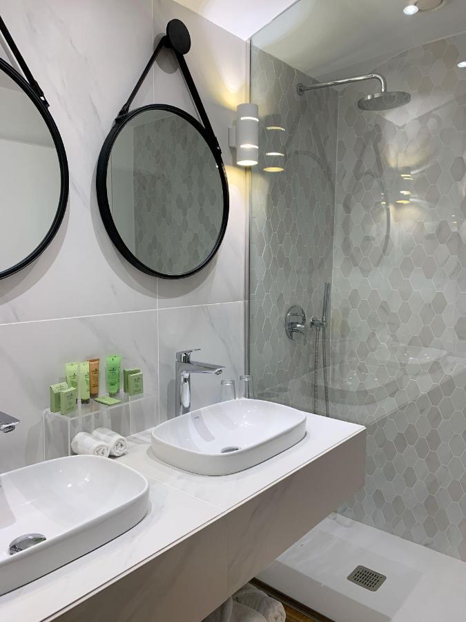 Junior Suite with Terrace And Sea View