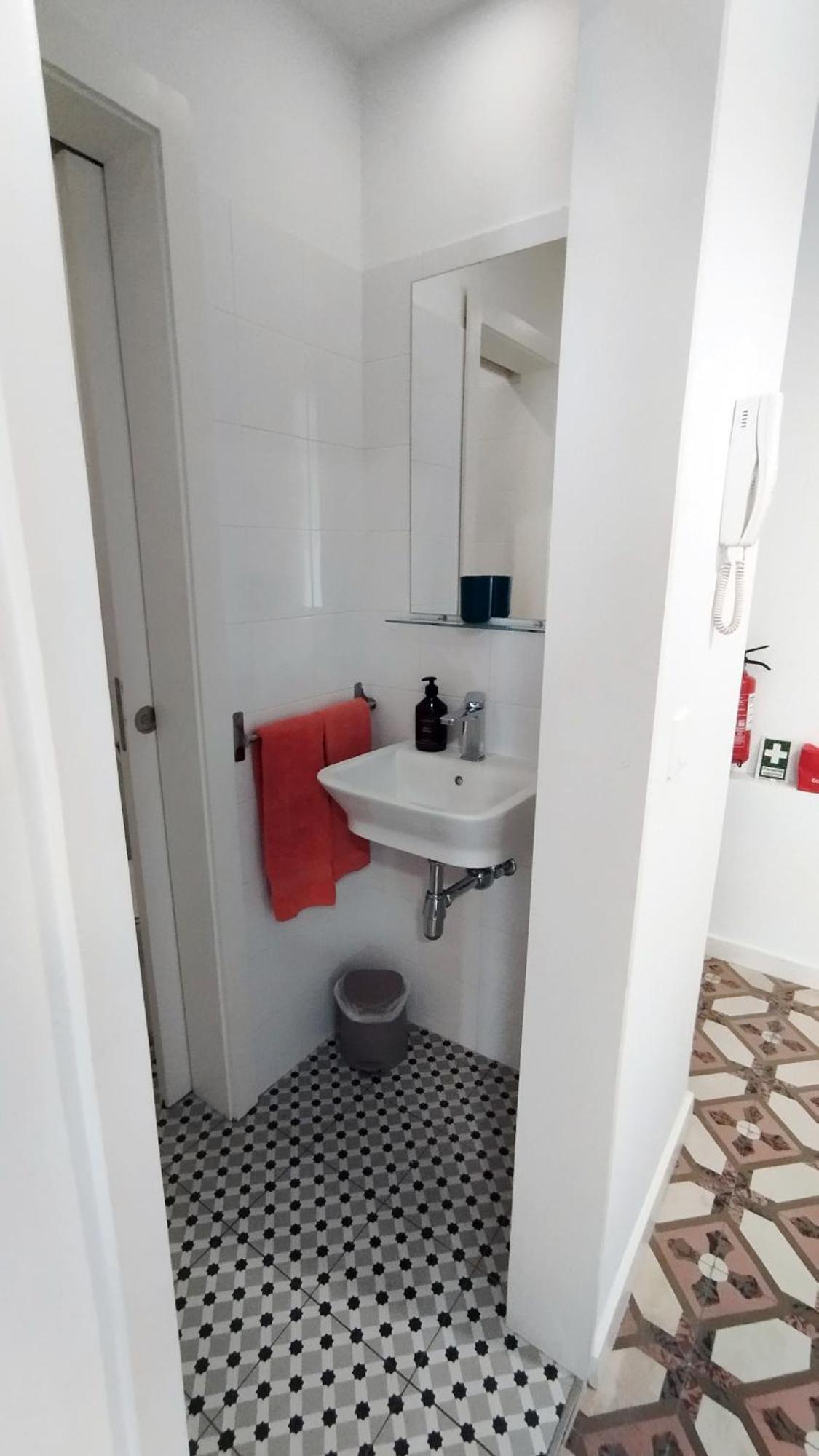 Studio Apartment