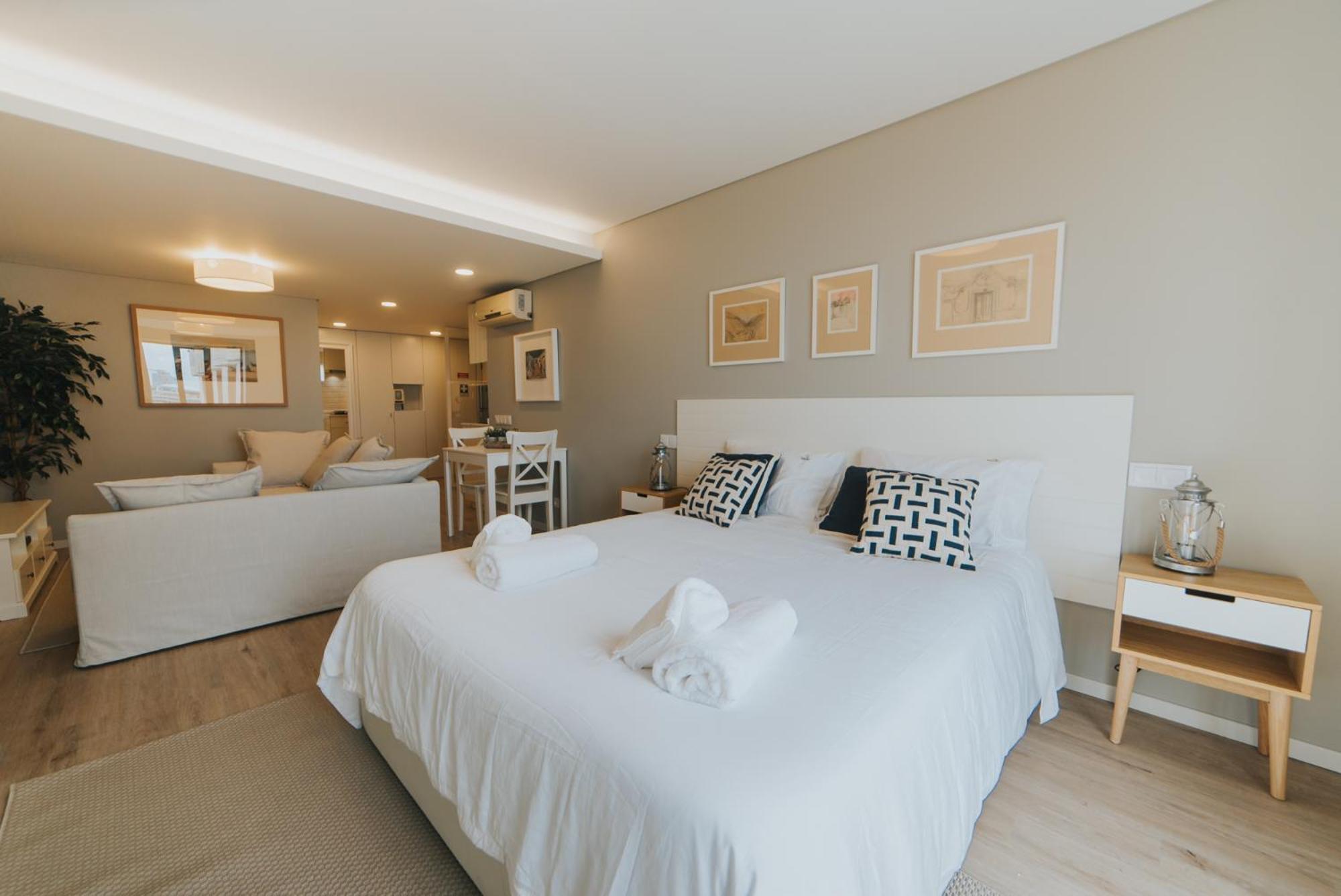 Studio Apartment Sea View