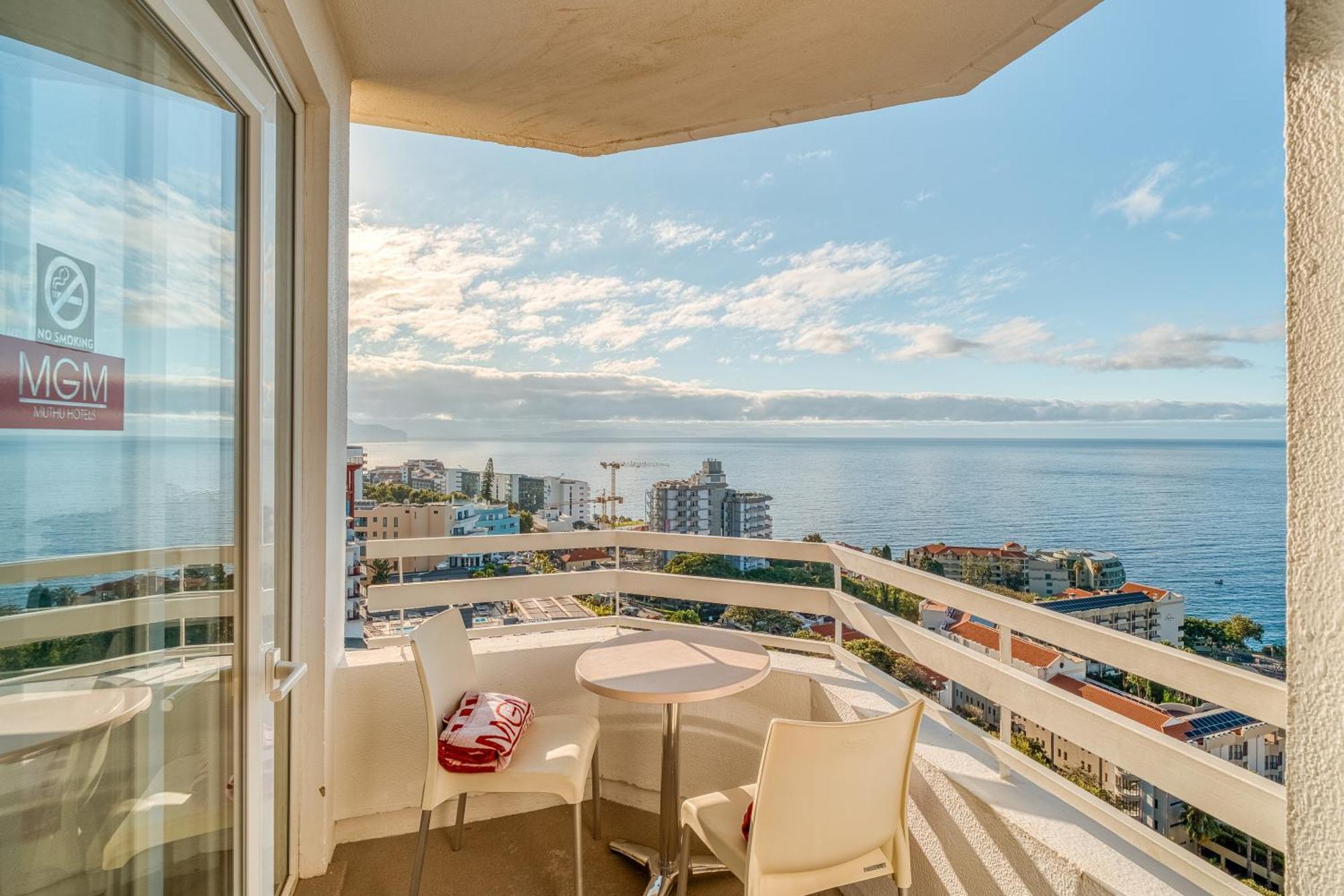Superior Double or Twin Room Sea View