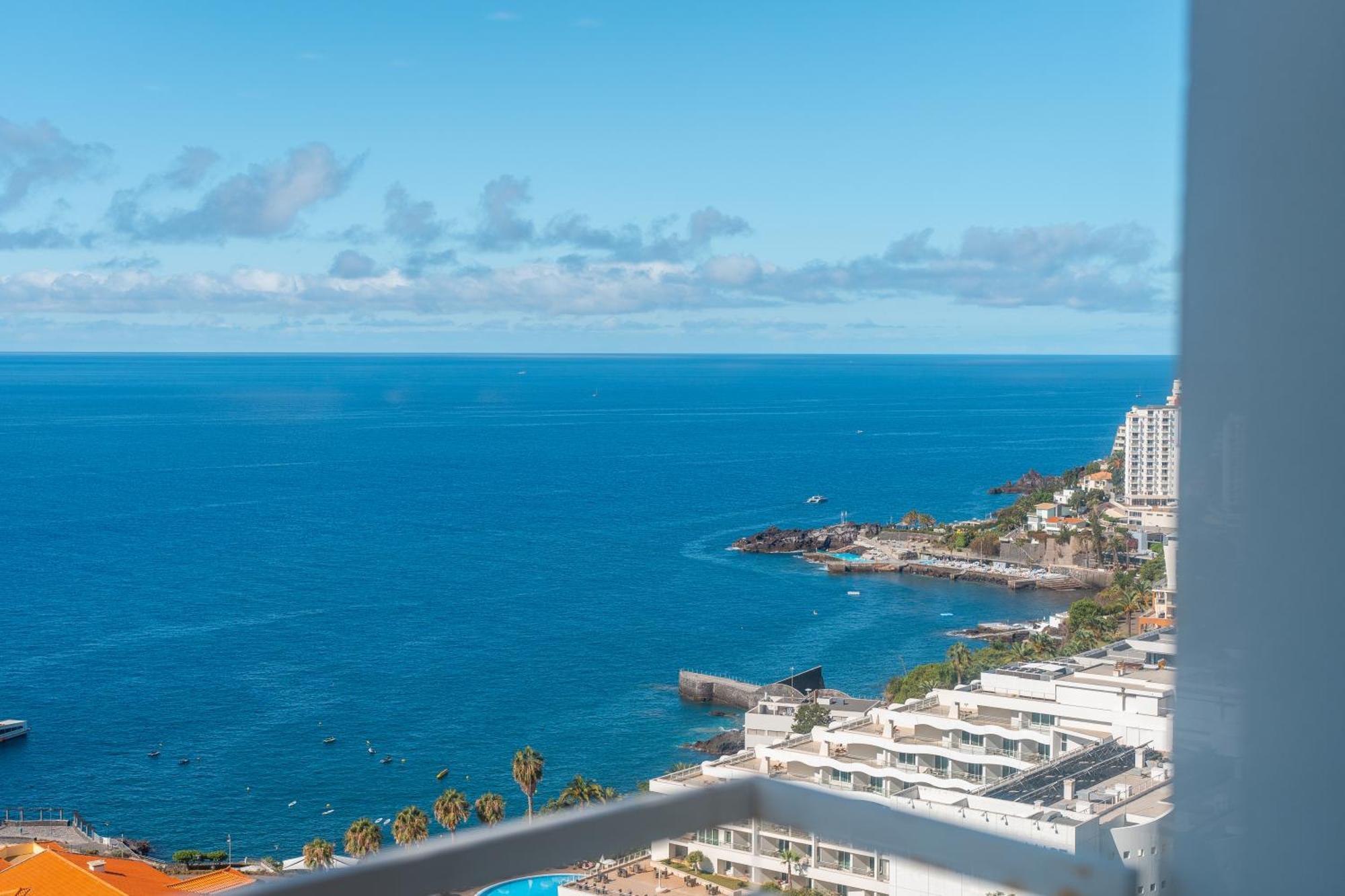 Standard Double or Twin Room Sea View