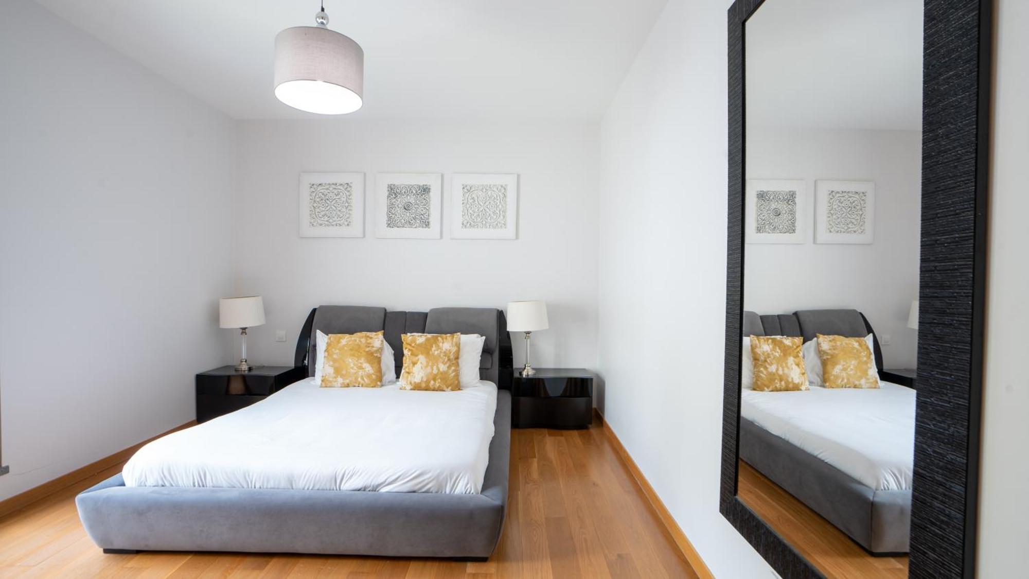 Three-Bedroom Apartment,1667539539:JPEG
