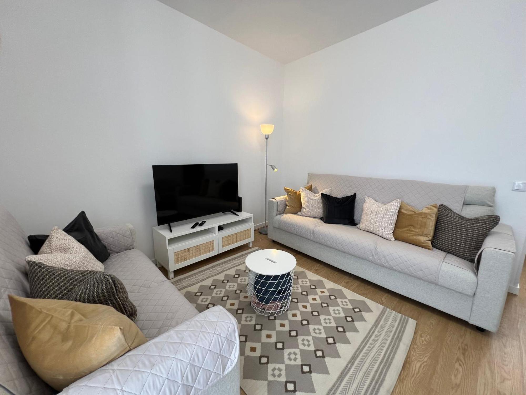 Apartment mit 3 Schlafzimmern und Balkon