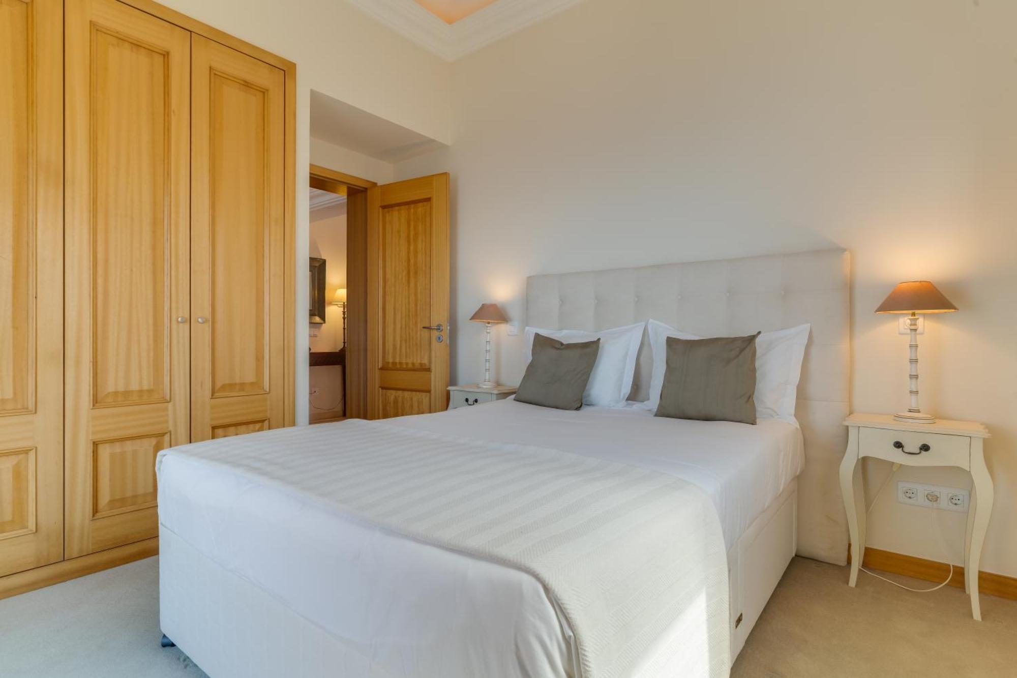 Three-Bedroom Villa Sea View