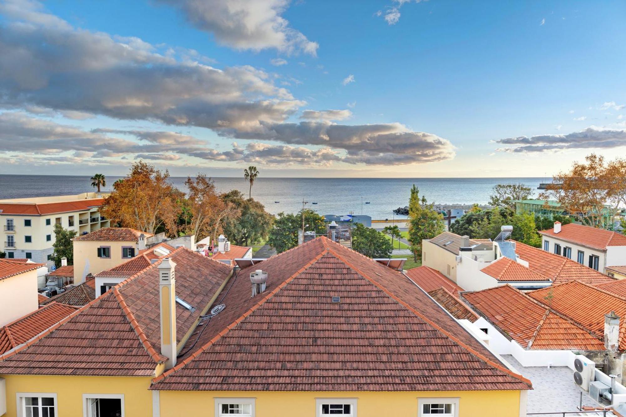 Two-Bedroom Deluxe Apartment Ocean View