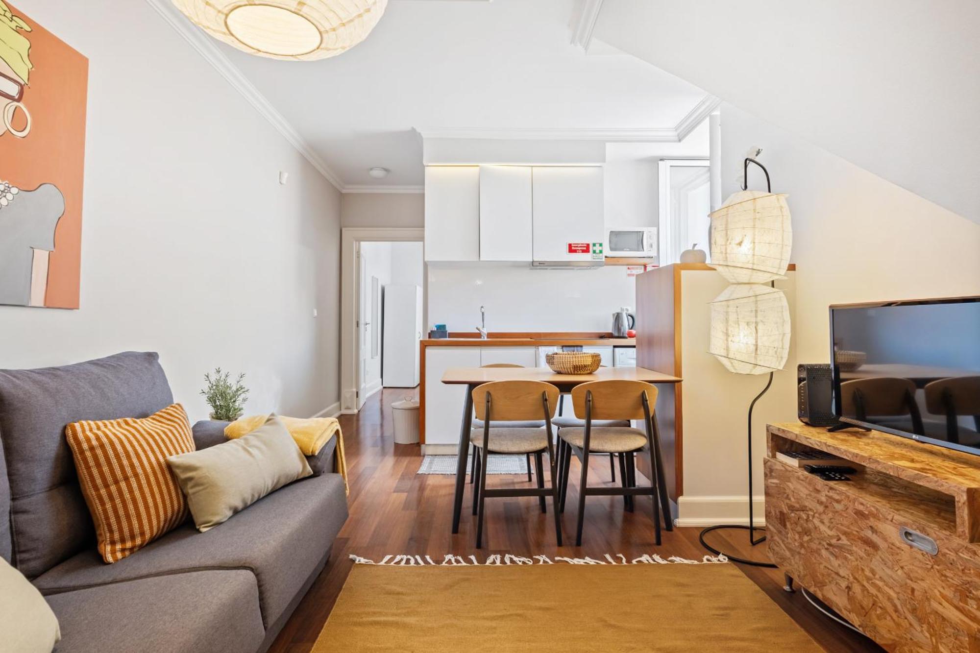 One-Bedroom Apartment