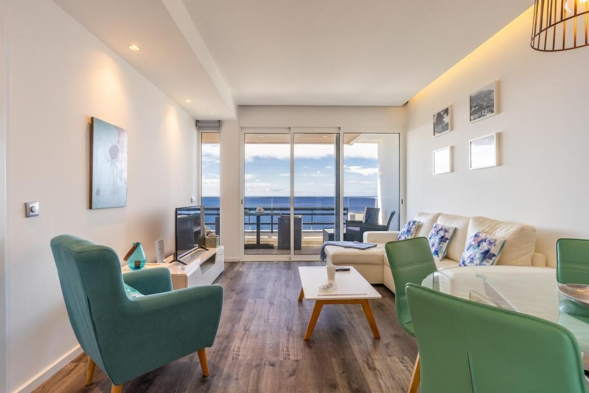 One-Bedroom Apartment Balcony