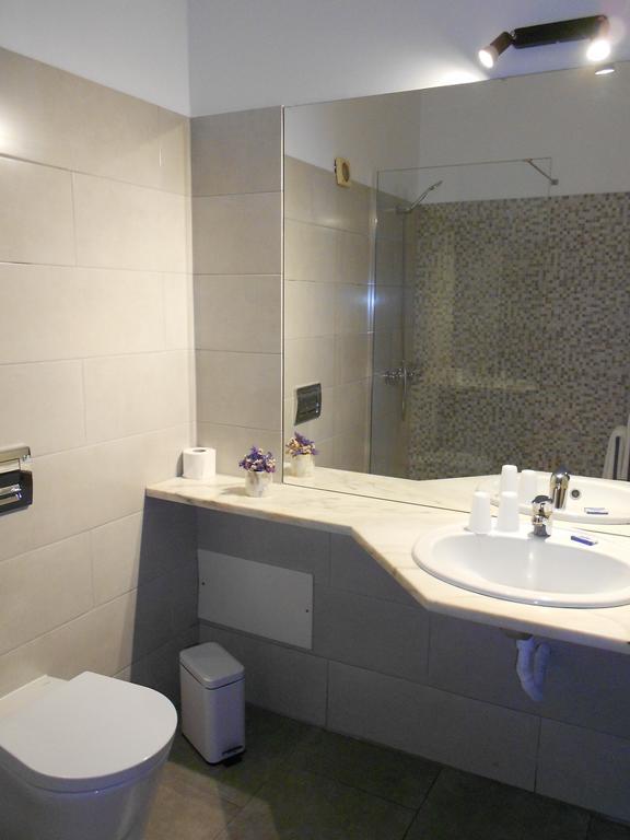 Double or Twin Room with Sea View