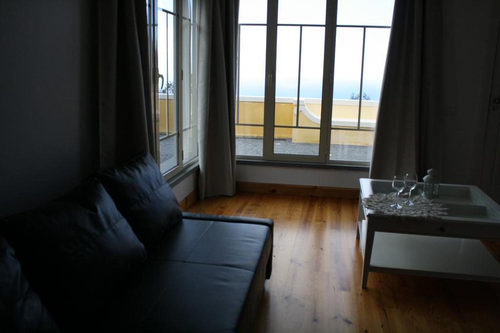 Deluxe Studio