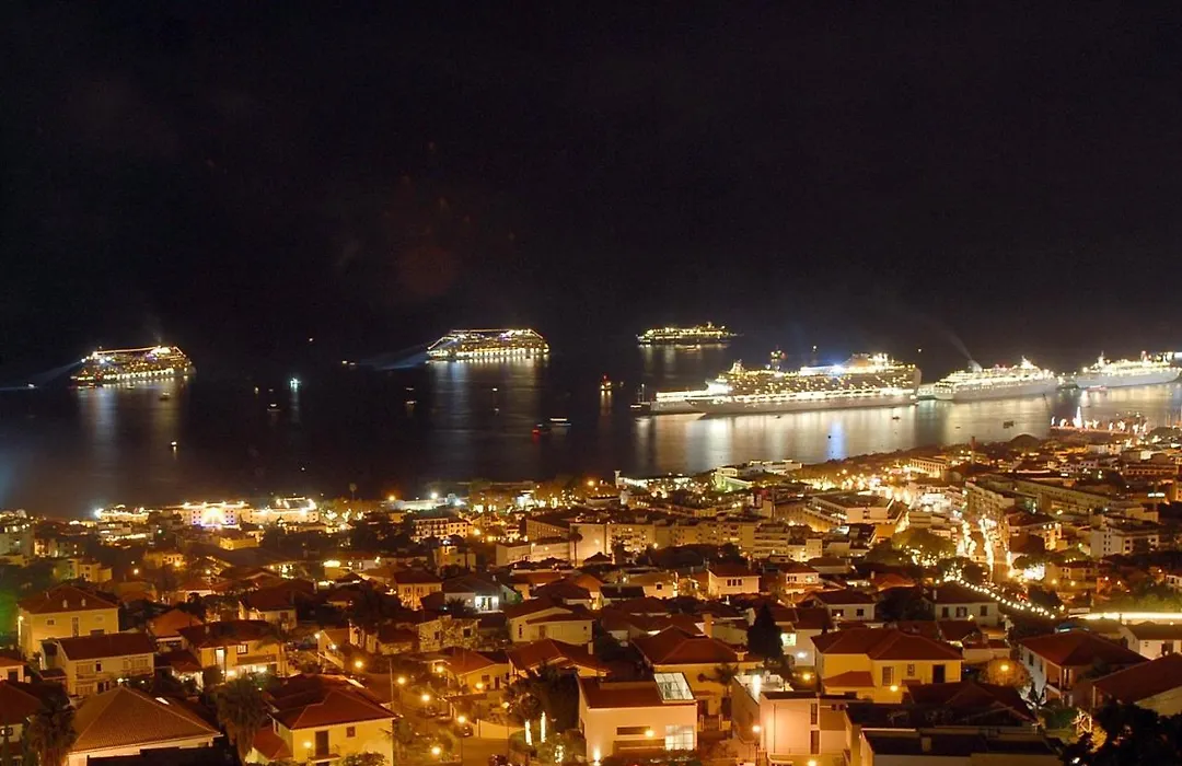 Central Studio In Funchal 3S-1