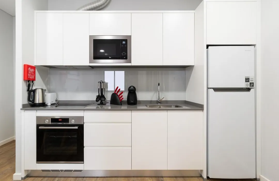 Beatmann Boutique II By Atlantic Holiday-1