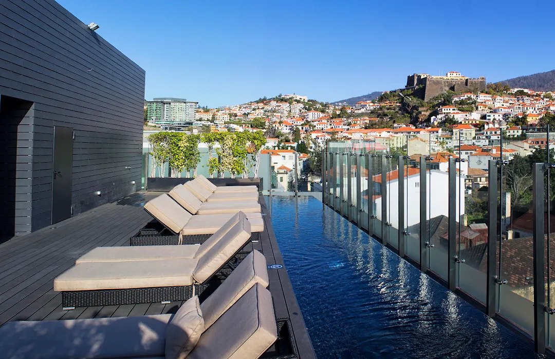 The Vine Hotel-1