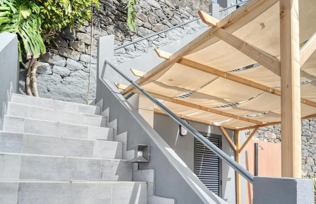 Valley House, A Home In Madeira-1