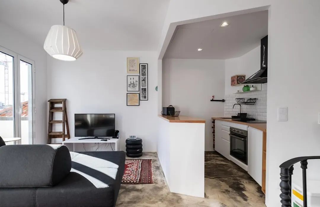 Casa Do Luar - By Wehost-1