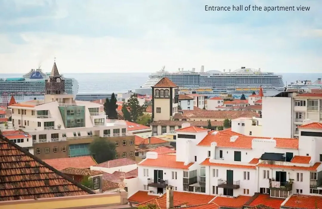 Comfortable Apartment In Funchal 95 Sqm Includes Parking-1