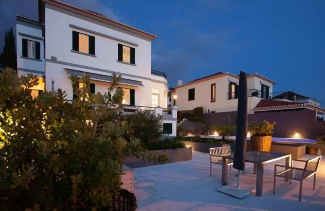 Quinta B. (Adults Only)-1