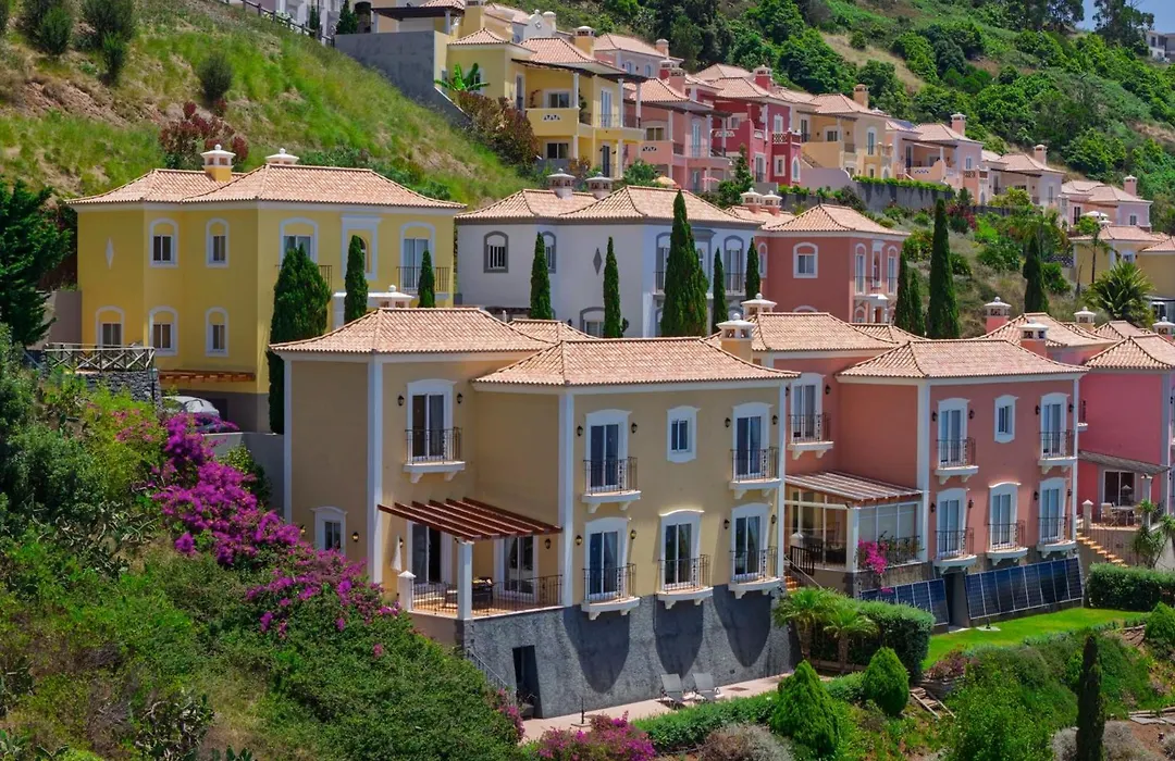 Villa Bougainvillea Palheiro Village By Holiday Rental Madeira-1