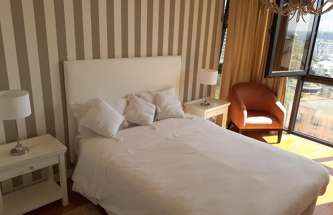 Modern Apartment In Funchal 60 M² With Shared Pool-1