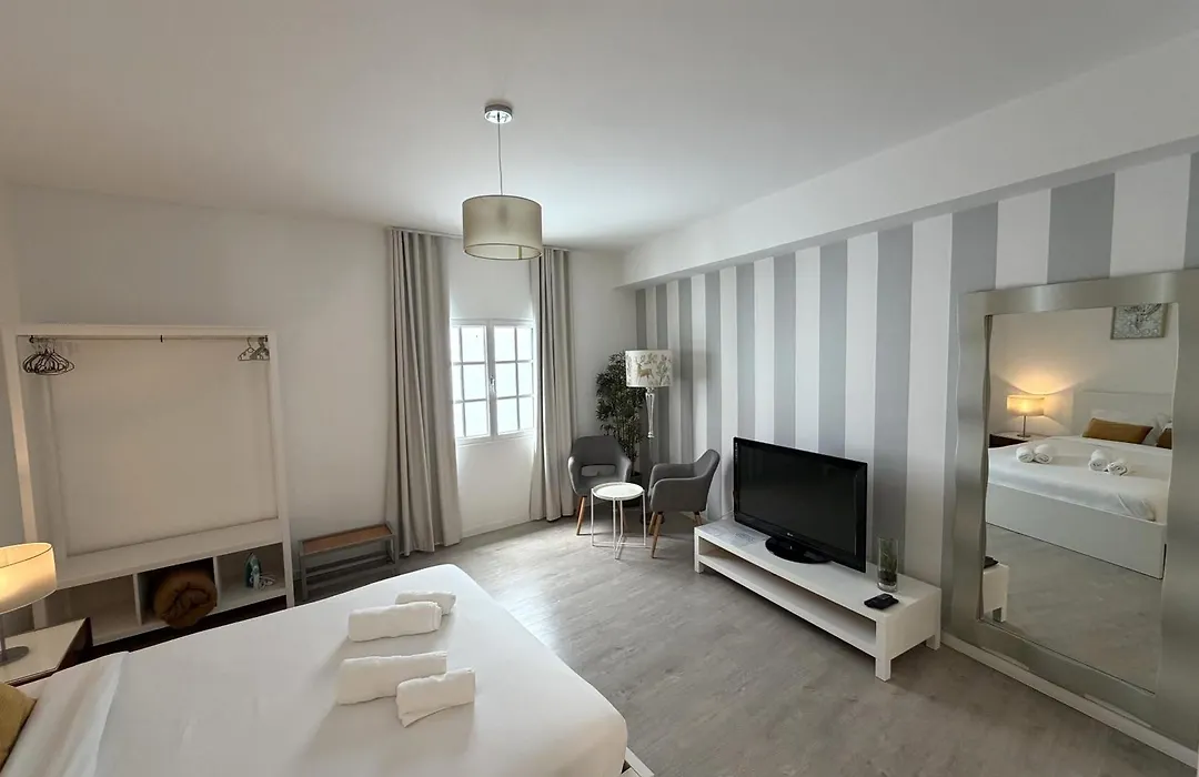 Charming Funchal Studio-1