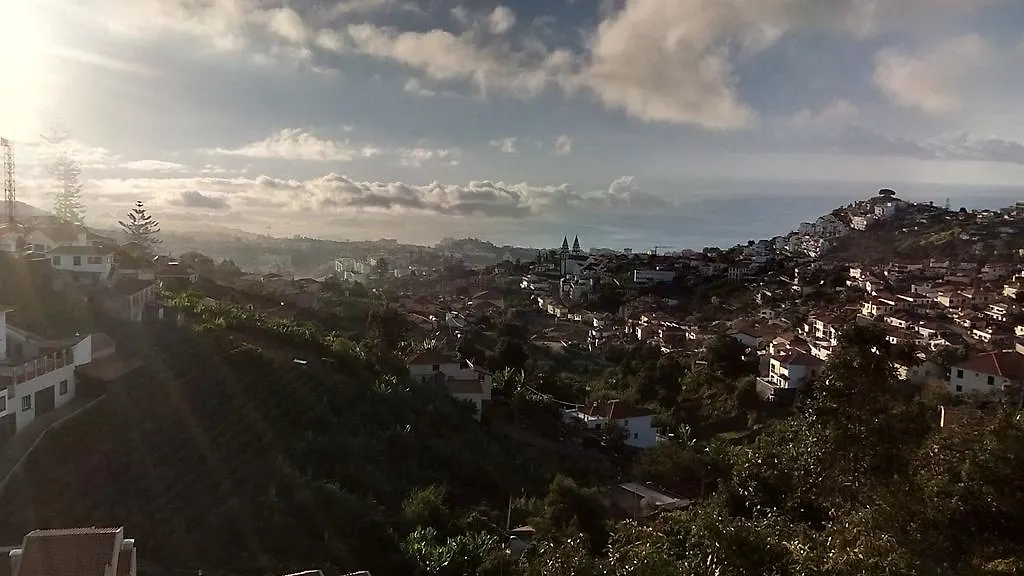 Vista Funchal-1