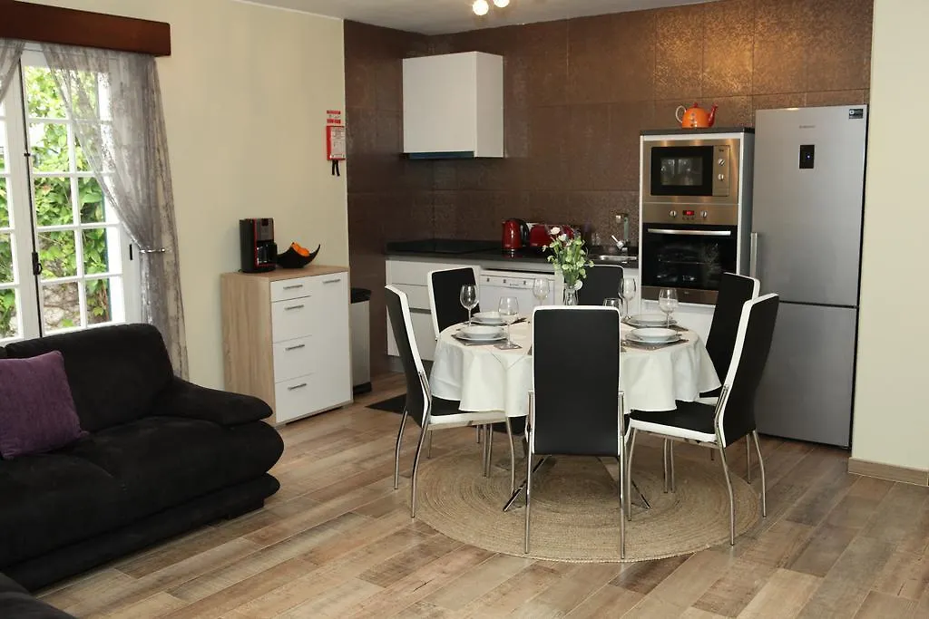 Villa Tulip Tree-1