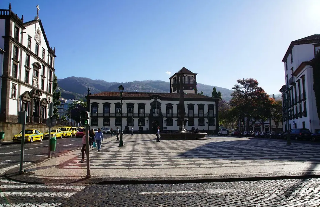 Pimenta Funchal Downtown-1