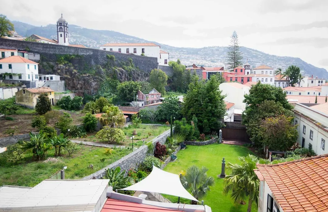 Cozy Apartment - Historic Center Of Funchal, Madeira-1