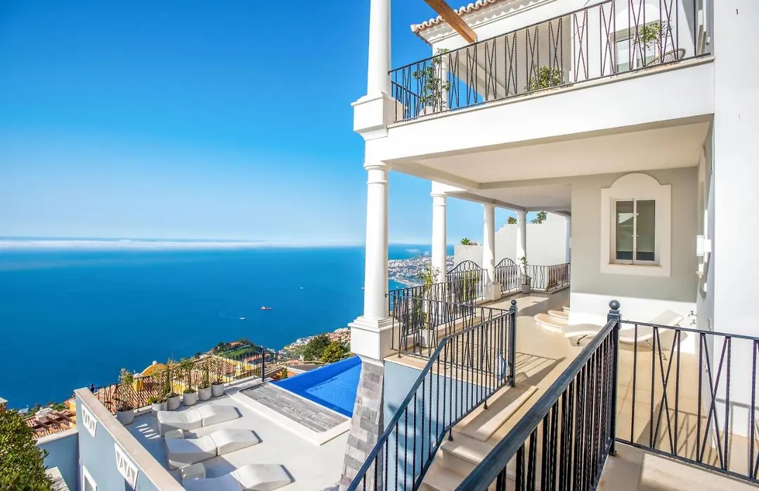 Villa La Terrasse By Hr Madeira-1