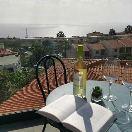 CASA DOS AVÓS Apartments with Pool in Funchal-2