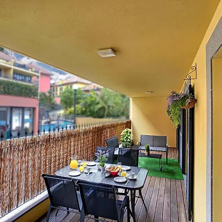 Samya Apartment By Lovelystay-2