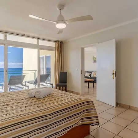 Honey Apartment On The Beach With Pool-2