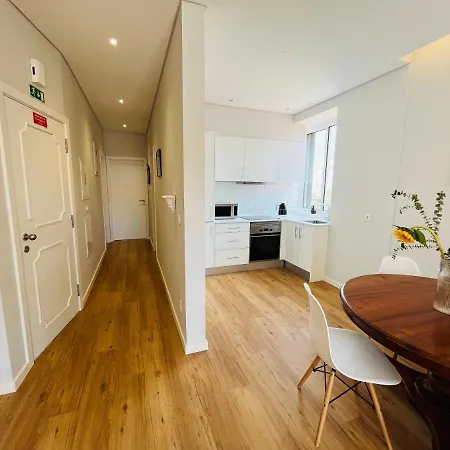 Lovely 2-Bedroom Rental Unit In Historic Funchal-3