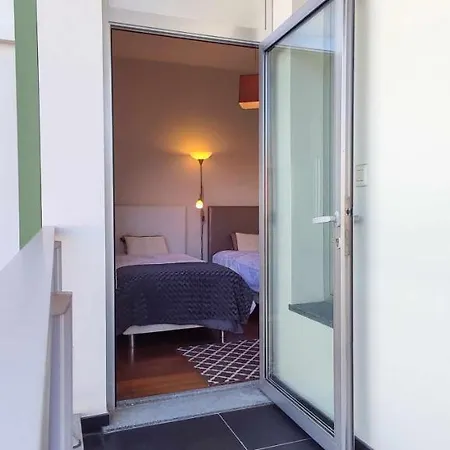 Lindas Holiday Apartment-3