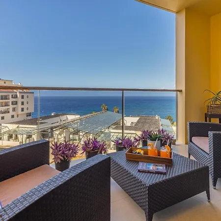 Premium Flat At Funchal With Sea View And Parking-3