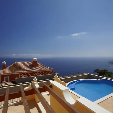 Palheiro Village Luxury Villas And Apartments-2