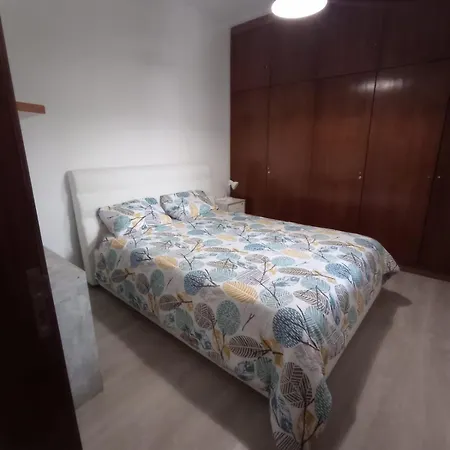 Friendly House-3