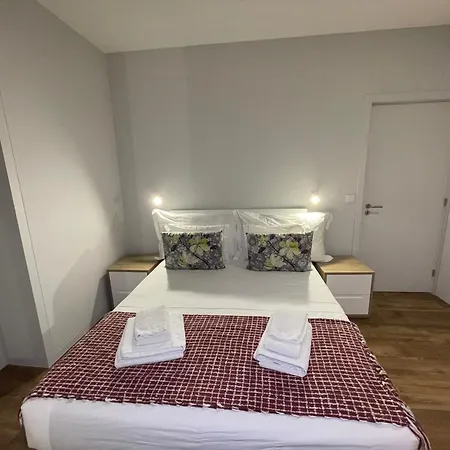 Hortas Residence 13-3