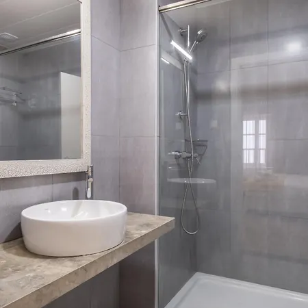 Studios Funchal 104 By Homing-2