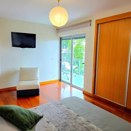 Grand Bright Apartment With Ocean Views-2
