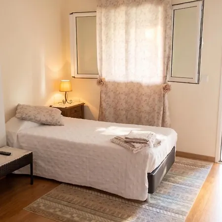 Comfortable Studio In Central Funchal - 20 M² - Terrace-3