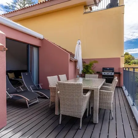Santa Luzia Funchal View 2Br Pool, Ac & Parking-3