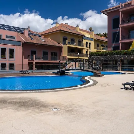 Santa Luzia Funchal View 2Br Pool, Ac & Parking-2