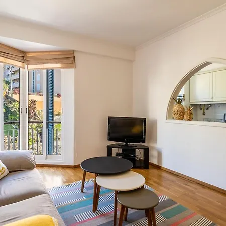 Sea View Apartment, Rooftop Terrace & Free Parking-3