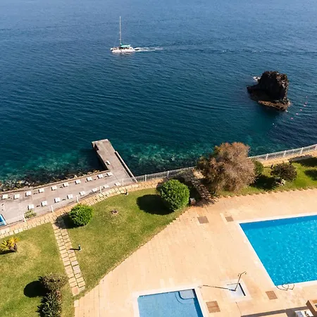 Baia I By An Island Apart-2