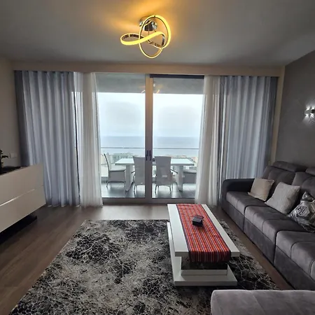 Madeira Mar - Seaview- Top Floor Apartment With Rooftop Pool-2