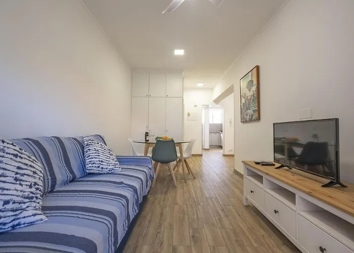 Apartment - The Historical Center Of Funchal In Alojamento Local