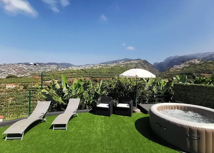 Villa Nova Madeira In Funchal Casa A And B