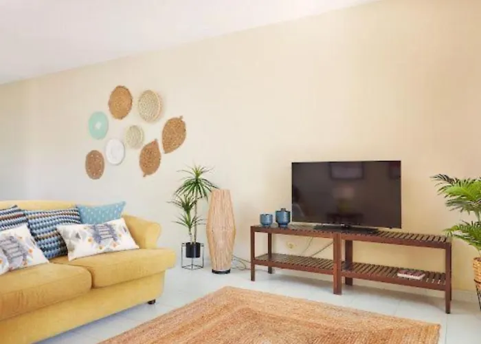 Cosy Apartment With Sea View Funchal 